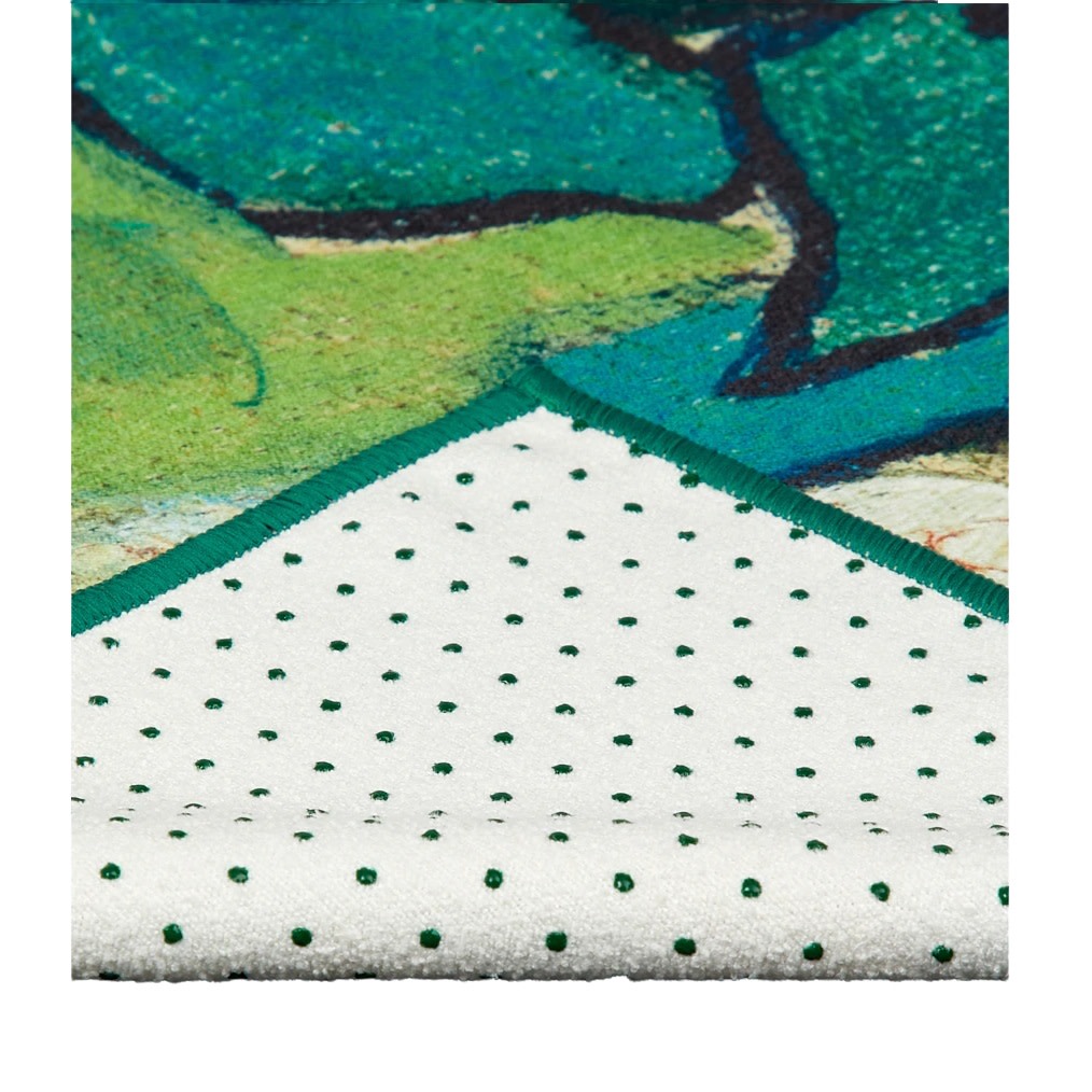 YOGITOES SKIDLESS HAND TOWEL - WILD ROSES GREEN VG - 16 INCHES