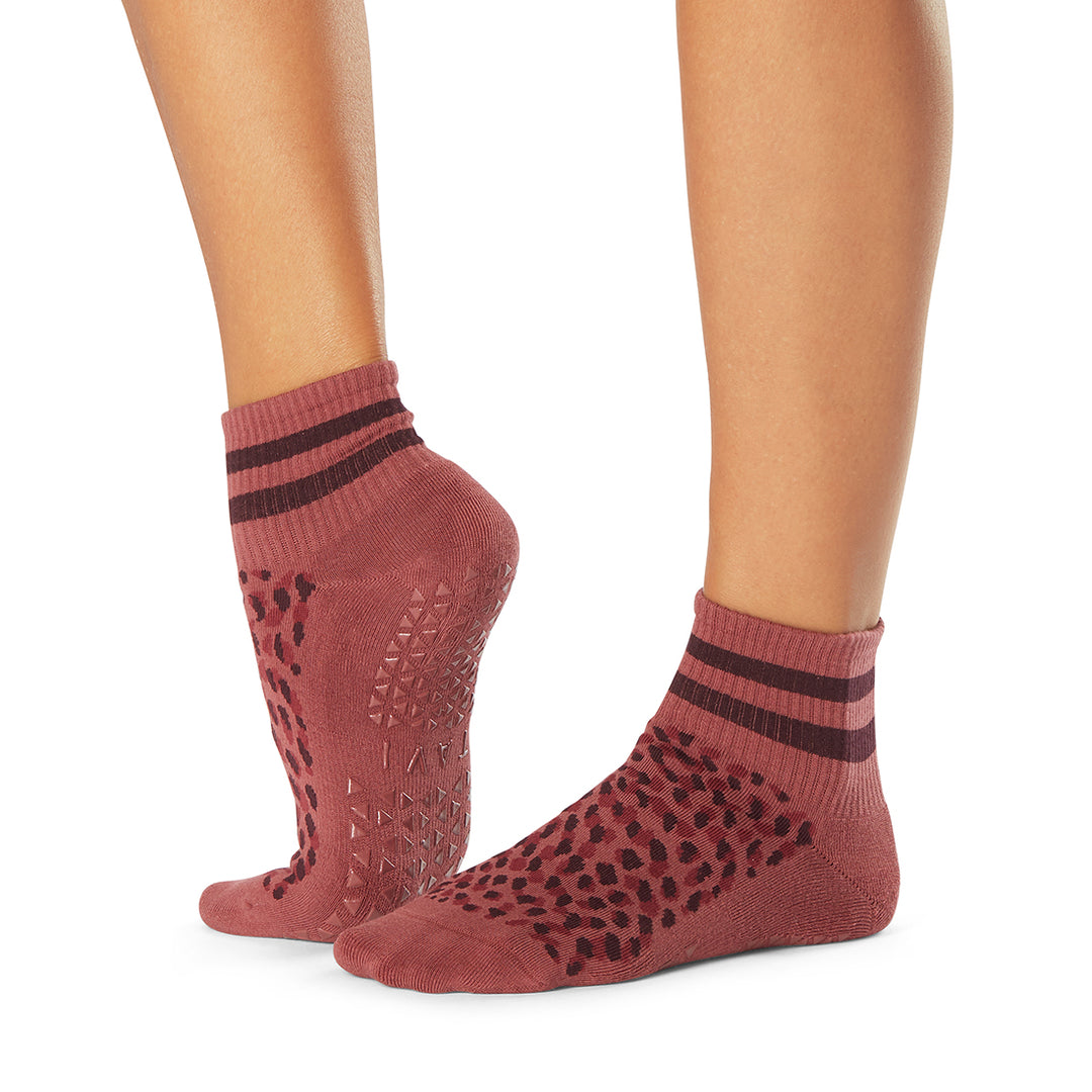 Toesox Women's Elle Full Toe Grip Socks, King,M - US 